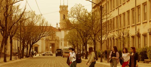 4 COIMBRA COM MUITAS VAGAS POR PREENCHER1