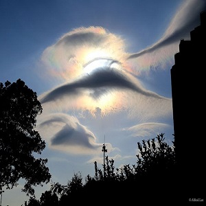 LenticularIridescence Lee 961