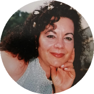MANUELA JONES1