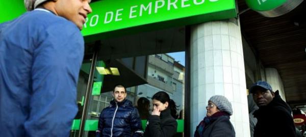 4 TRABALHADORES SEM PROTECAO LABORAL1